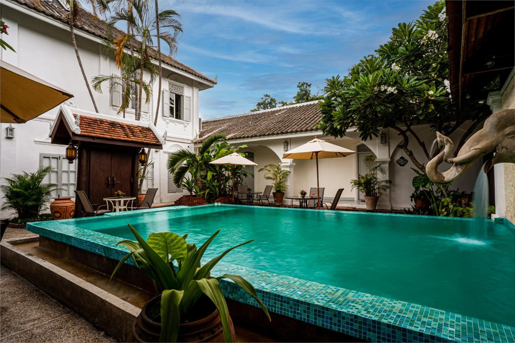 Villa Santi Hotel Luang Prabang Luaran gambar