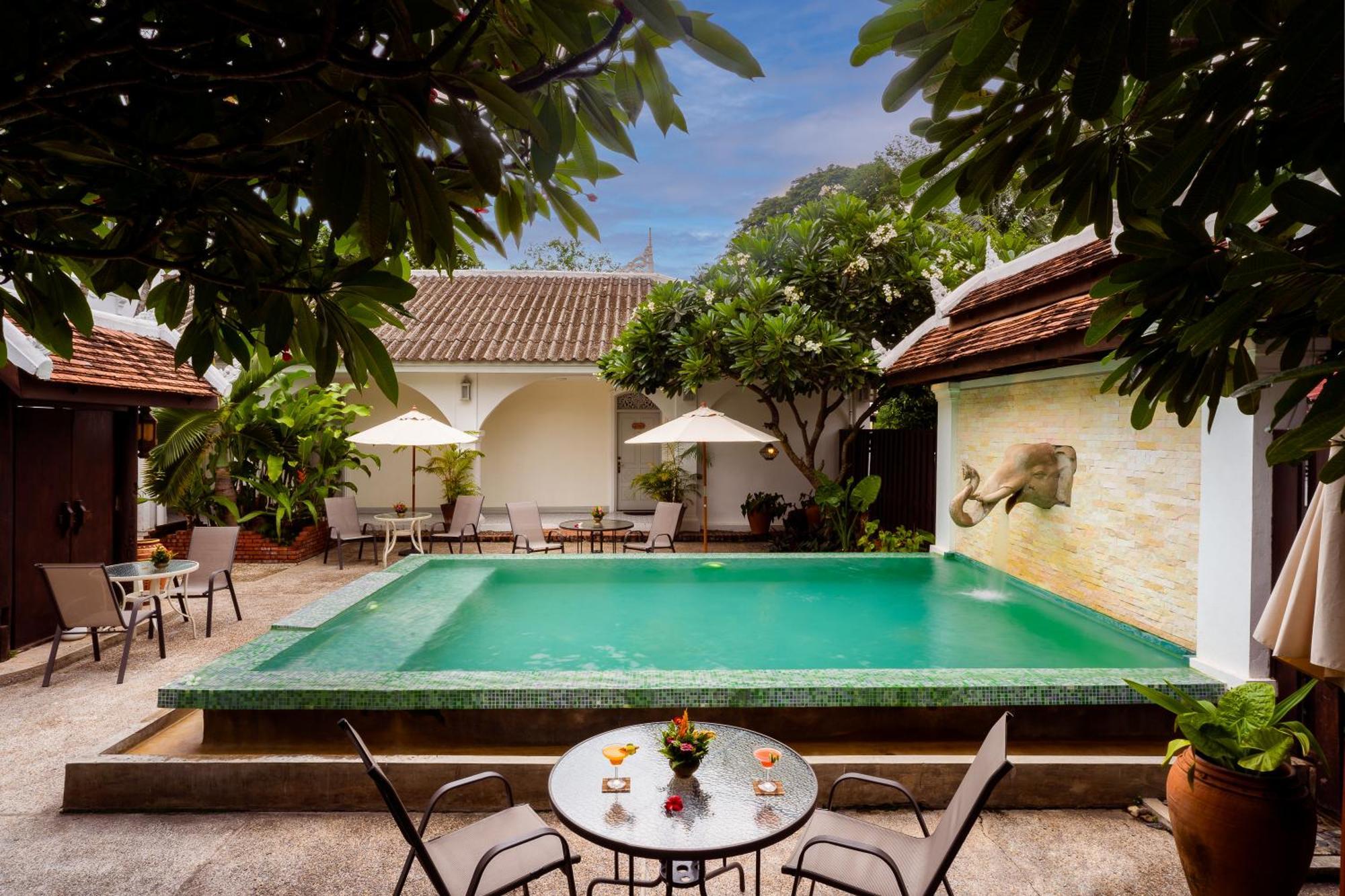 Villa Santi Hotel Luang Prabang Luaran gambar