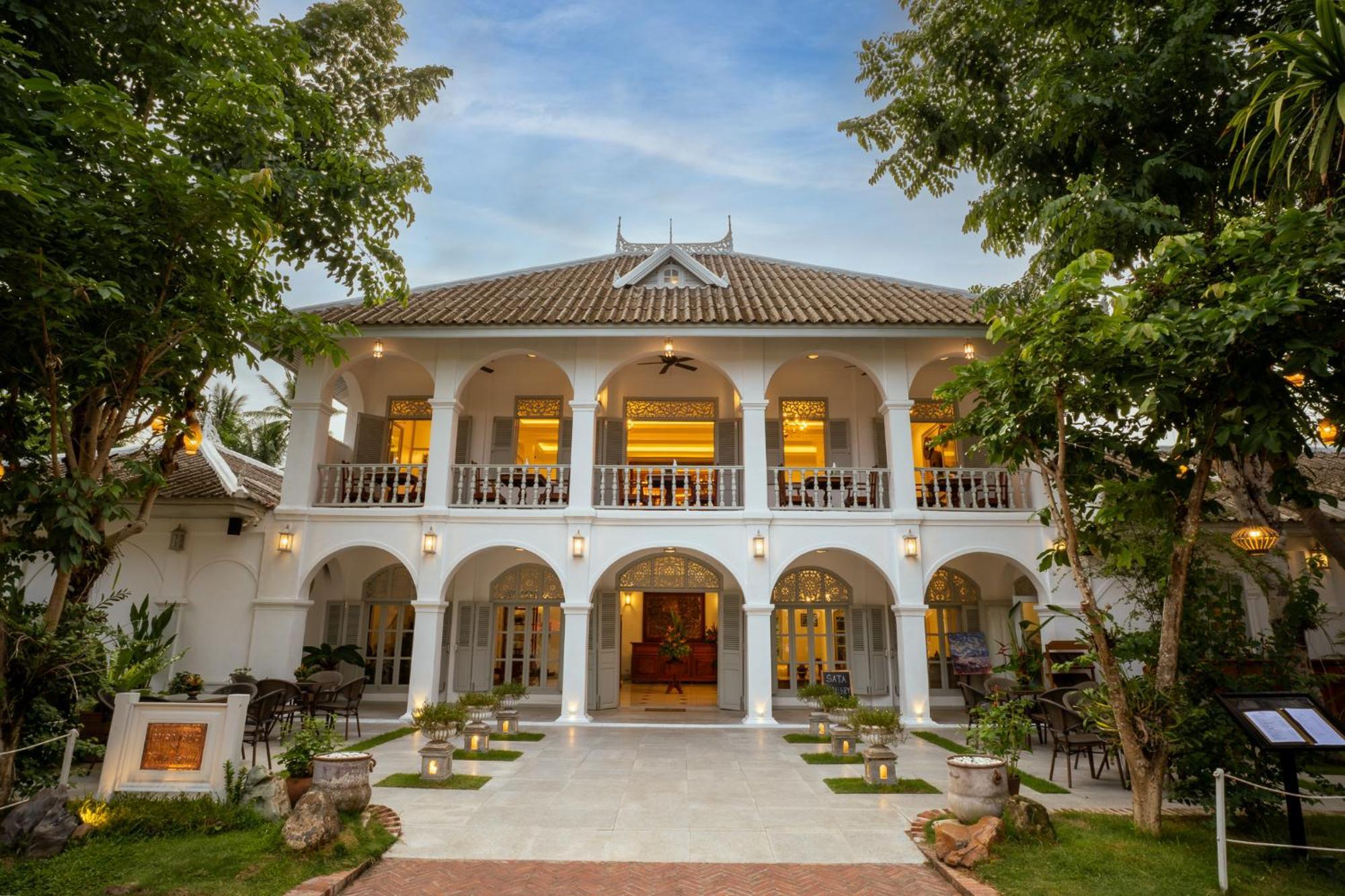 Villa Santi Hotel Luang Prabang Luaran gambar